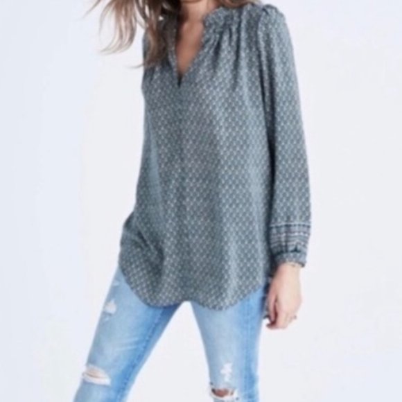 Madewell Tops - Madewell Silk Memory Blouse in Bandana Floral Small